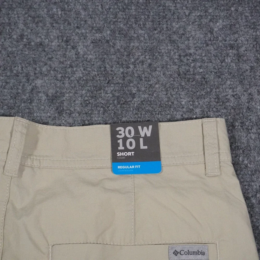 Columbia Mens 30W Beige Court Shorts Regular Fit Outdoor Casual Lightweight‎
